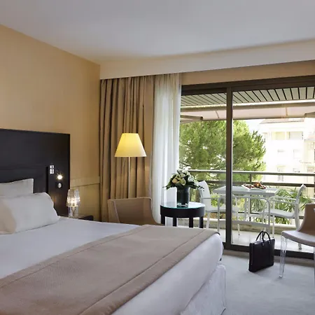 Hotel Barriere Le Gray D'albion Cannes