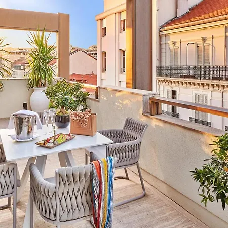 Hotel Barriere Le Gray D'albion Cannes
