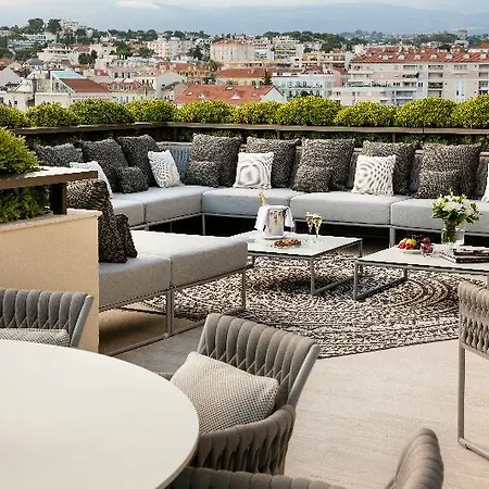Hotel Barrière Le Gray D'albion 4*